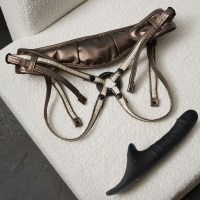 Image 6 - multi-orgasm-dildo-noir-strap-on-me.